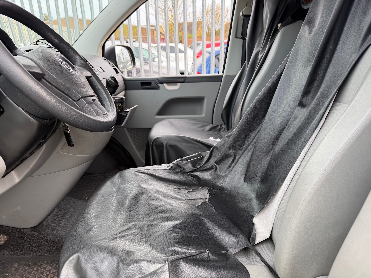 Used Volkswagen Transporter 2014 for sale - 78202520: Photo 6