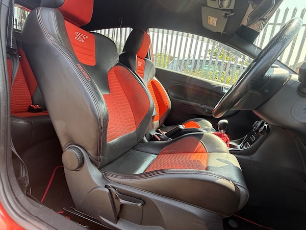 Used Ford Fiesta 2013 for sale - 75005916: Photo 5