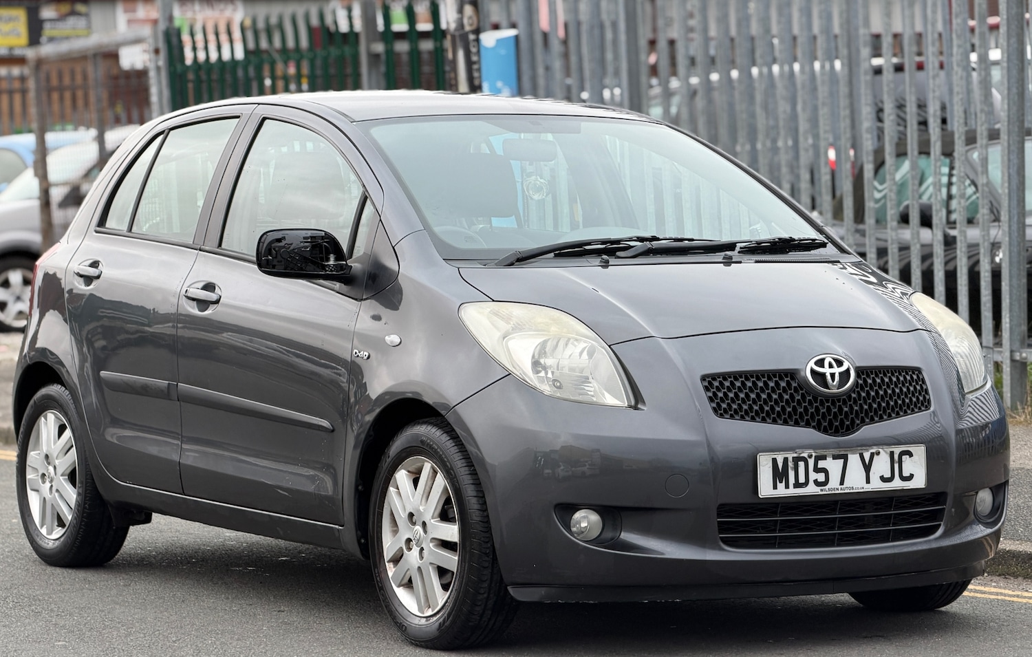 Used Toyota Yaris 2012 for sale - 77785730: Photo 6