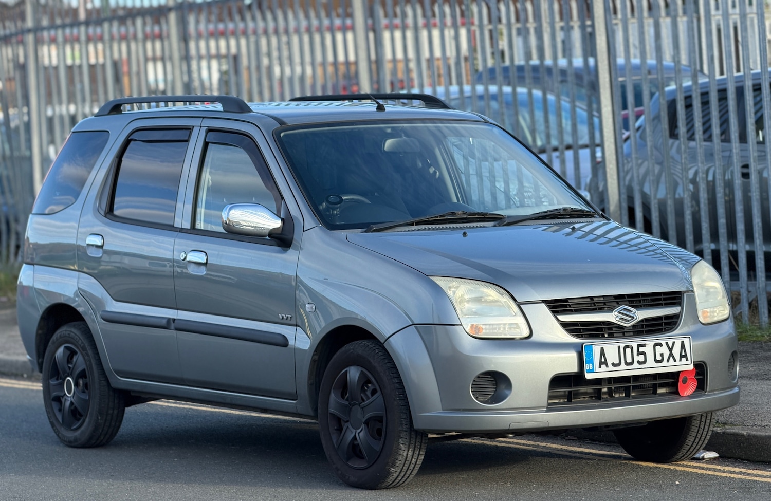 Used Suzuki Ignis 2005 for sale - 76627385: Photo 1