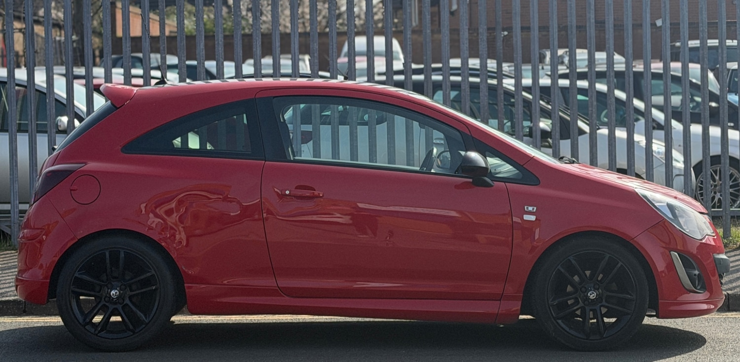 Used Vauxhall Corsa 2013 for sale - 77974727: Photo 2