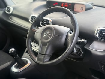 Used Citroen C3 Picasso 2009 for sale - 78761311: Photo