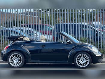 Used Volkswagen Beetle 2010 for sale - 79839213: Photo