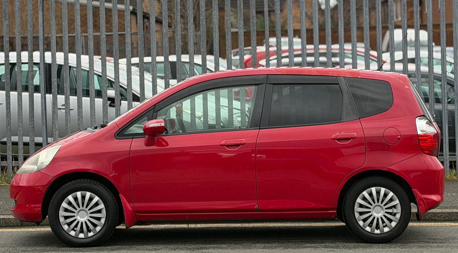 Used Honda Jazz 2005 for sale - 77478021: Photo 2