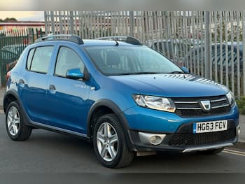 Used Dacia Sandero Stepway 2013 for sale - 79852242: Photo