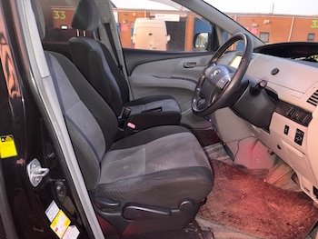 Used Toyota Estima 2005 for sale - 77083884: Photo