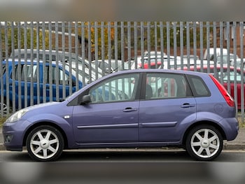 Used Ford Fiesta 2008 for sale - 76273808: Photo 2