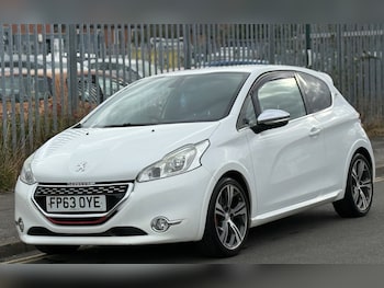 Used Peugeot 208 2013 for sale - 75649953: Photo