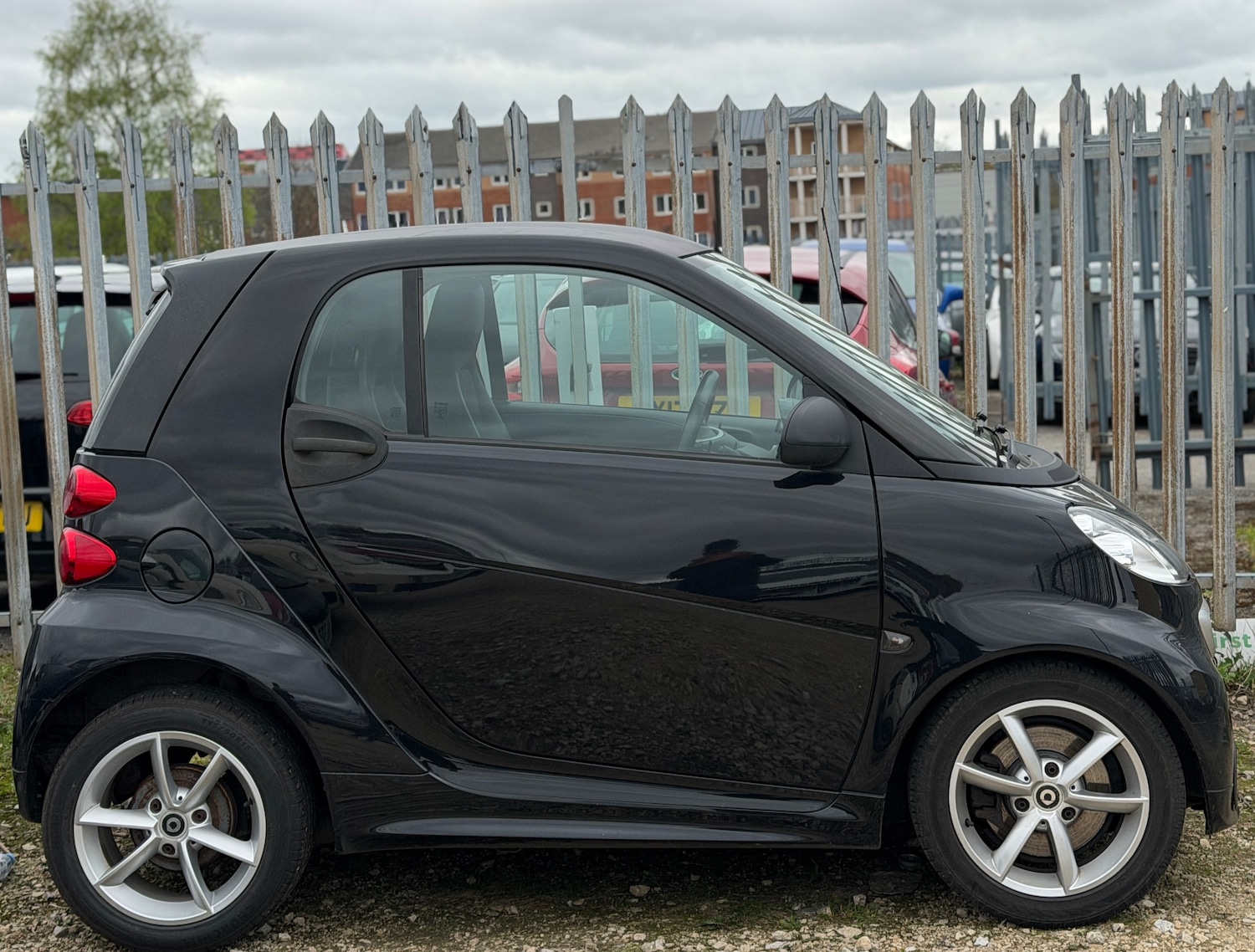 Used smart fortwo 2013 for sale - 78122857: Photo 2