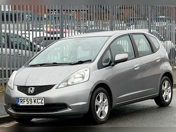 Used Honda Jazz 2010 for sale - 77277049: Photo