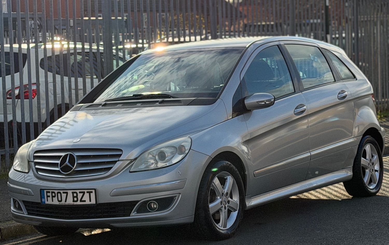 Used Mercedes-Benz B Class 2007 for sale - 76616093: Photo 1