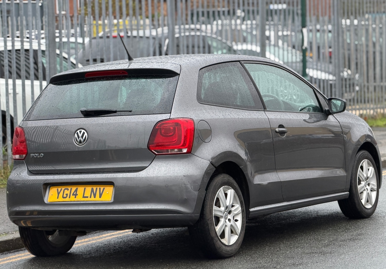 Used Volkswagen Polo 2014 for sale - 76555612: Photo 3