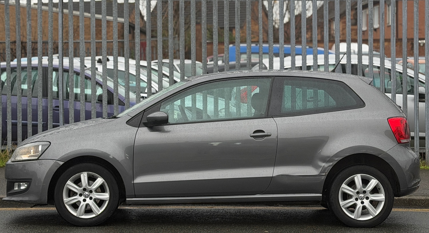 Used Volkswagen Polo 2014 for sale - 76555612: Photo 5