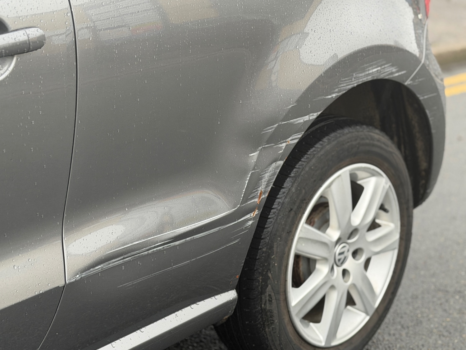 Used Volkswagen Polo 2014 for sale - 76555612: Photo 6