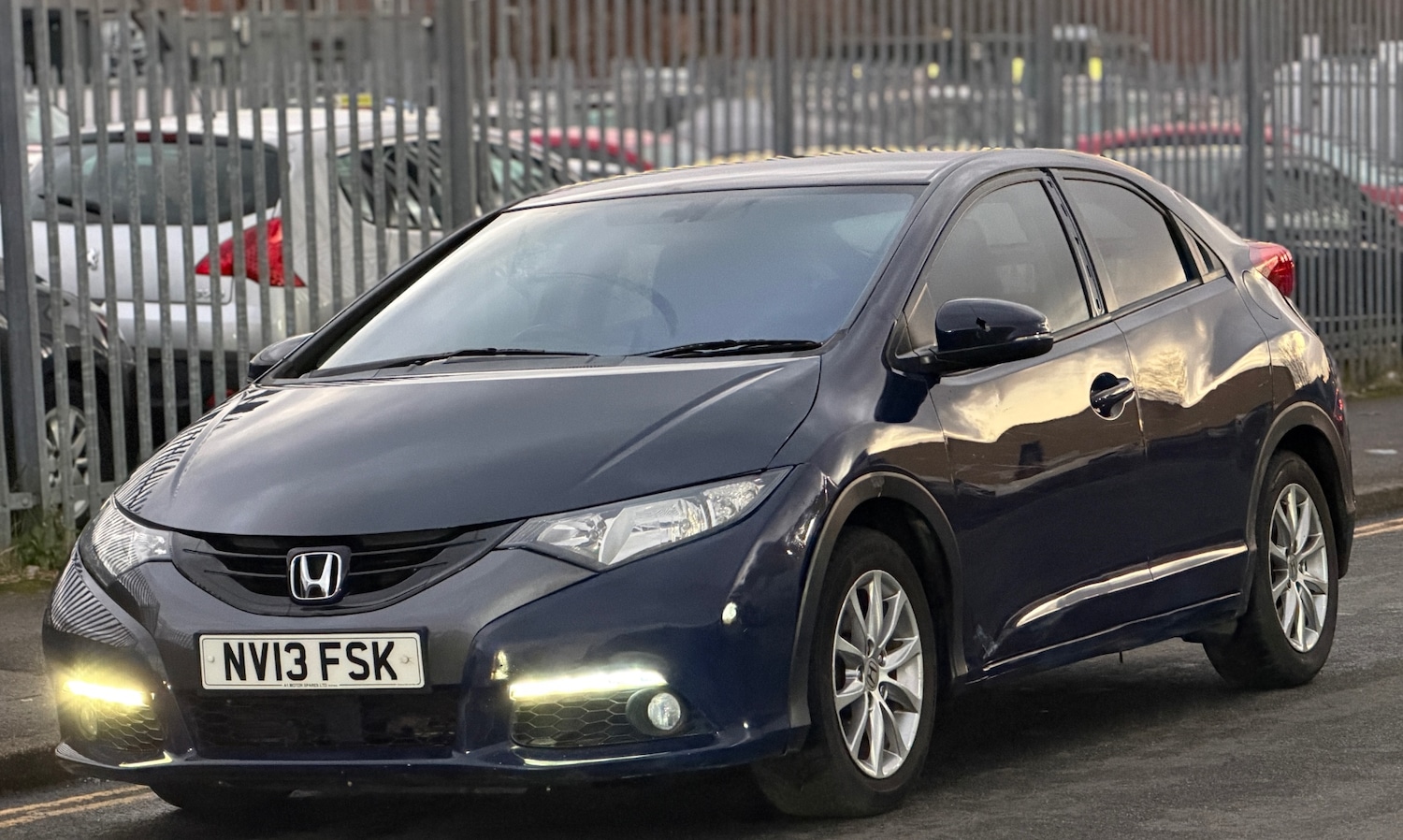 Used Honda Civic 2013 for sale - 76987179: Photo 5