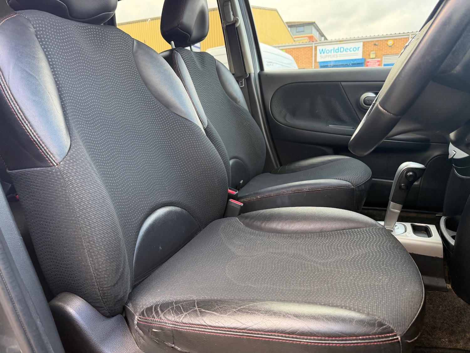 Used Nissan Note 2011 for sale - 78053358: Photo 6