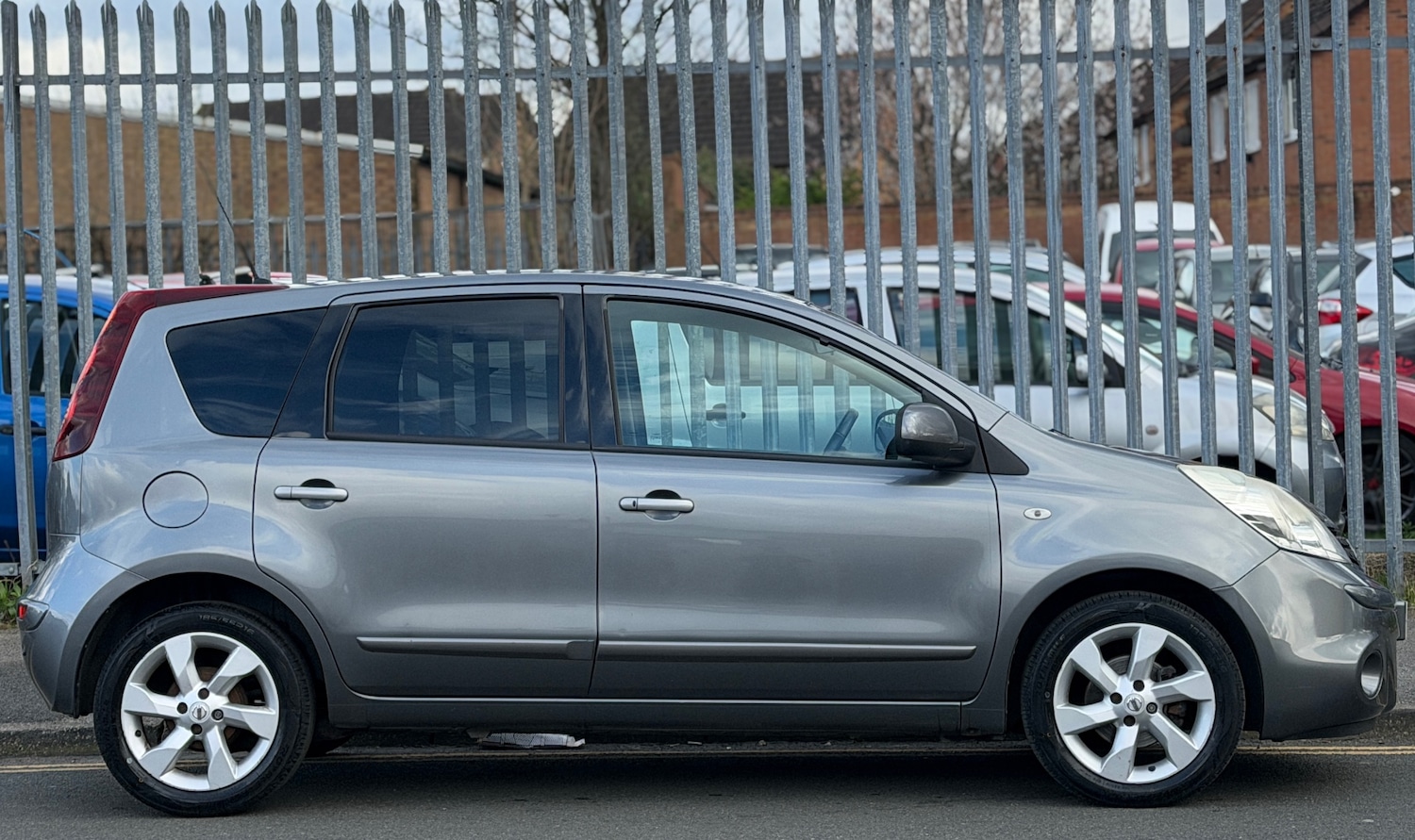 Used Nissan Note 2011 for sale - 78053358: Photo 8