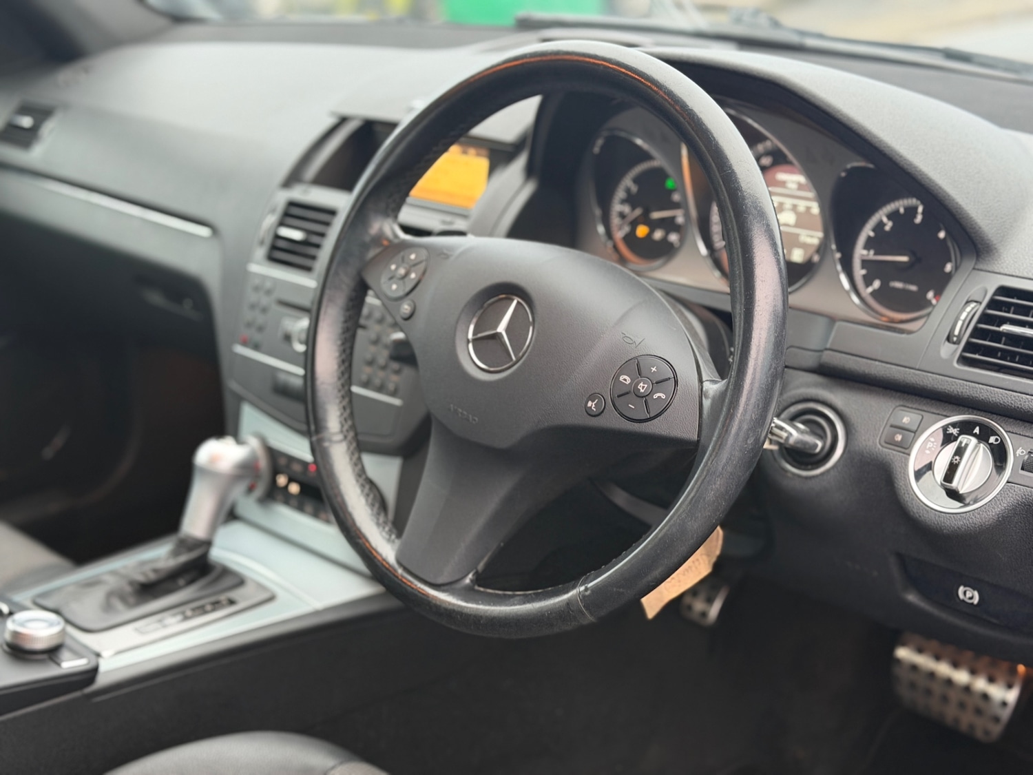 Used Mercedes-Benz C Class 2011 for sale - 76971787: Photo 7