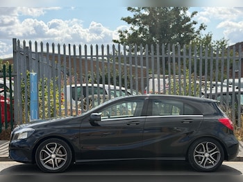 Used Mercedes-Benz A-Class 2014 for sale - 79595079: Photo