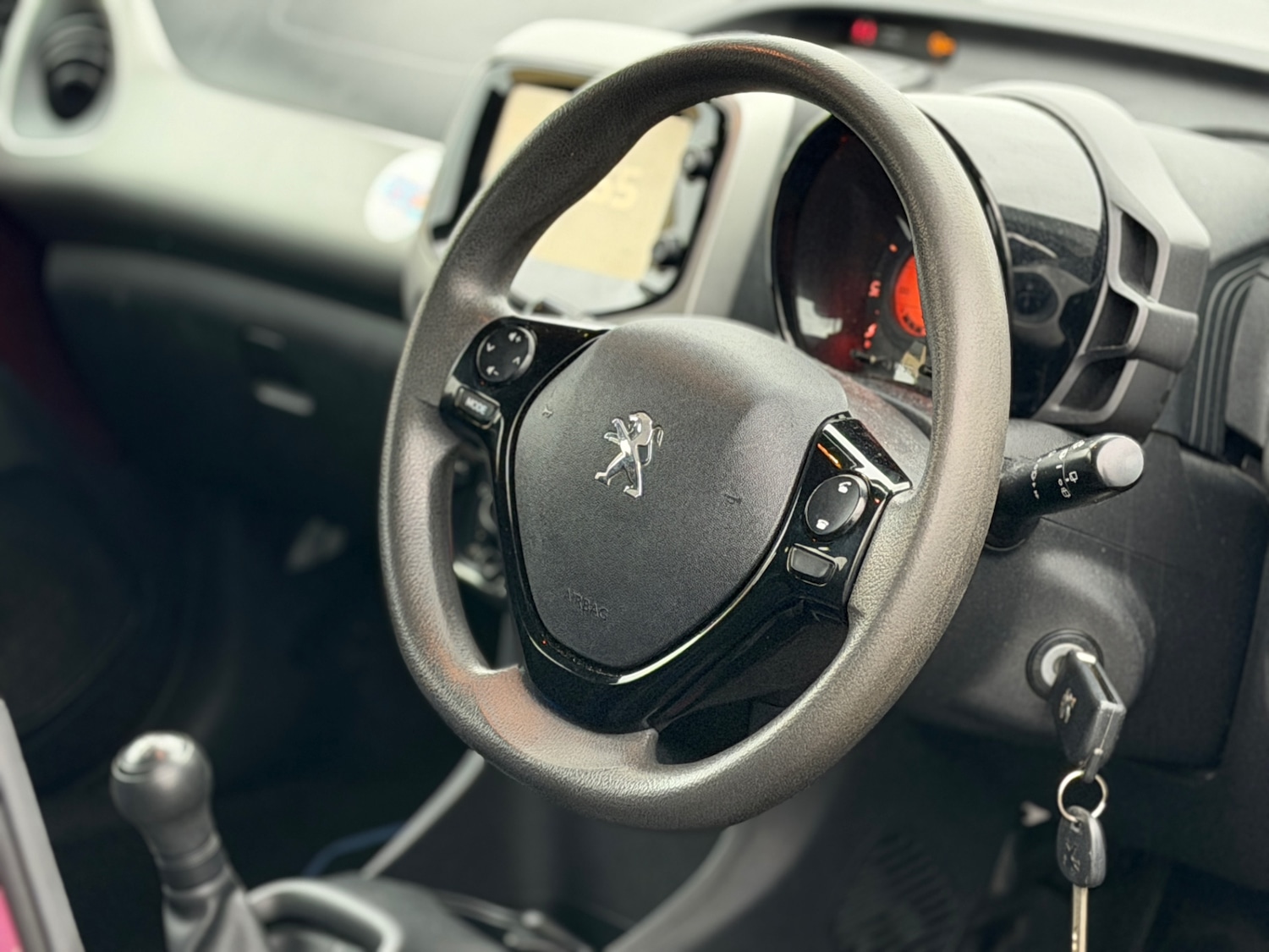 Used Peugeot 108 2014 for sale - 77162462: Photo 4