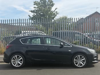 Used Vauxhall Astra 2015 for sale - 79633079: Photo