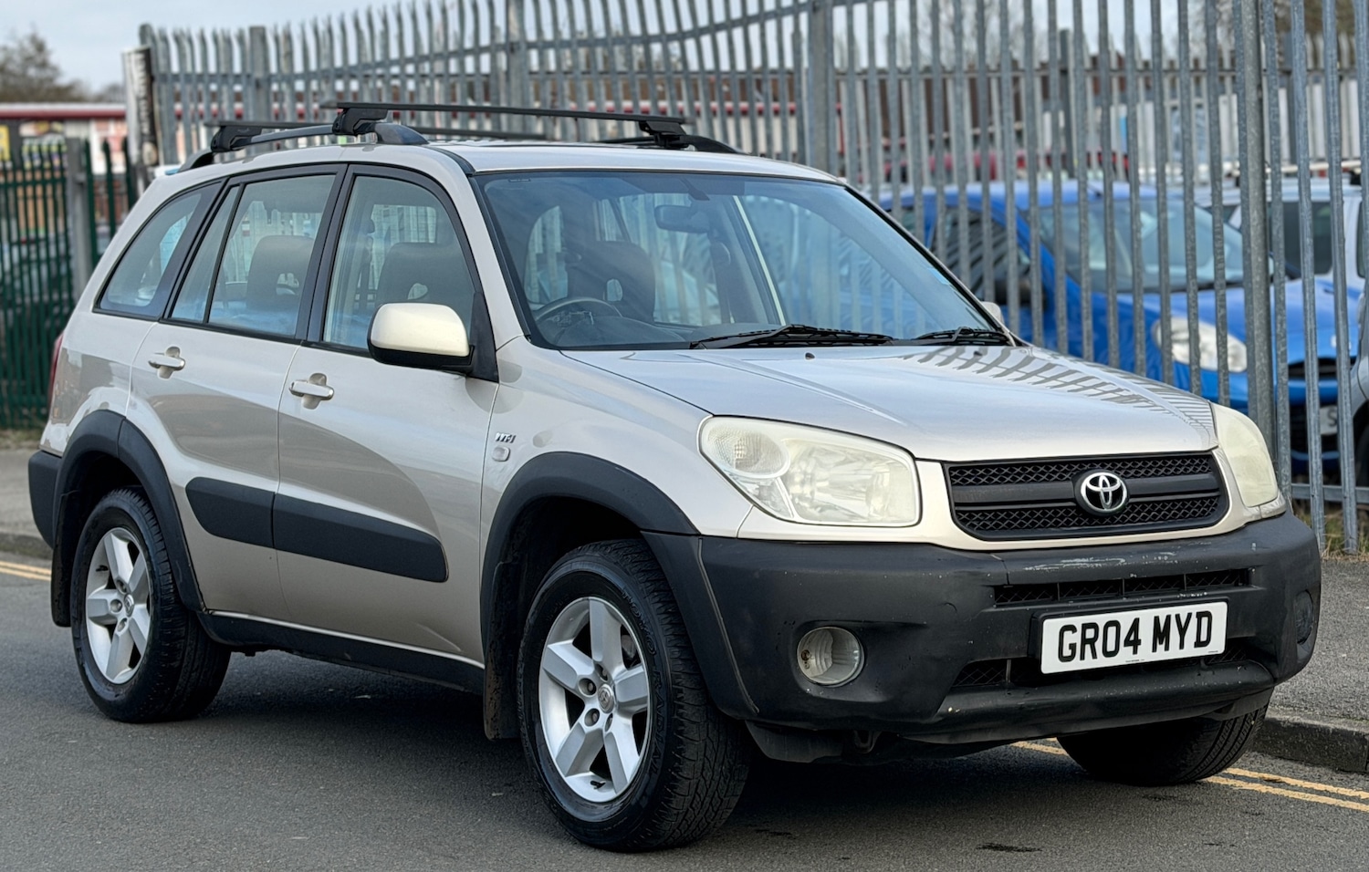 Used Toyota RAV4 2004 for sale - 77733049: Photo 4
