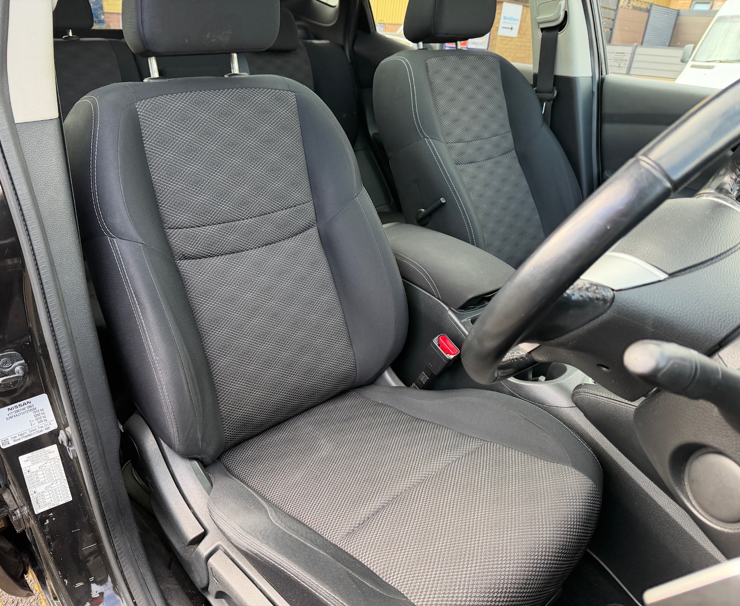 Used Nissan Qashqai 2015 for sale - 78045871: Photo 5