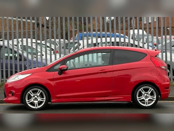 Used Ford Fiesta 2011 for sale - 76713285: Photo