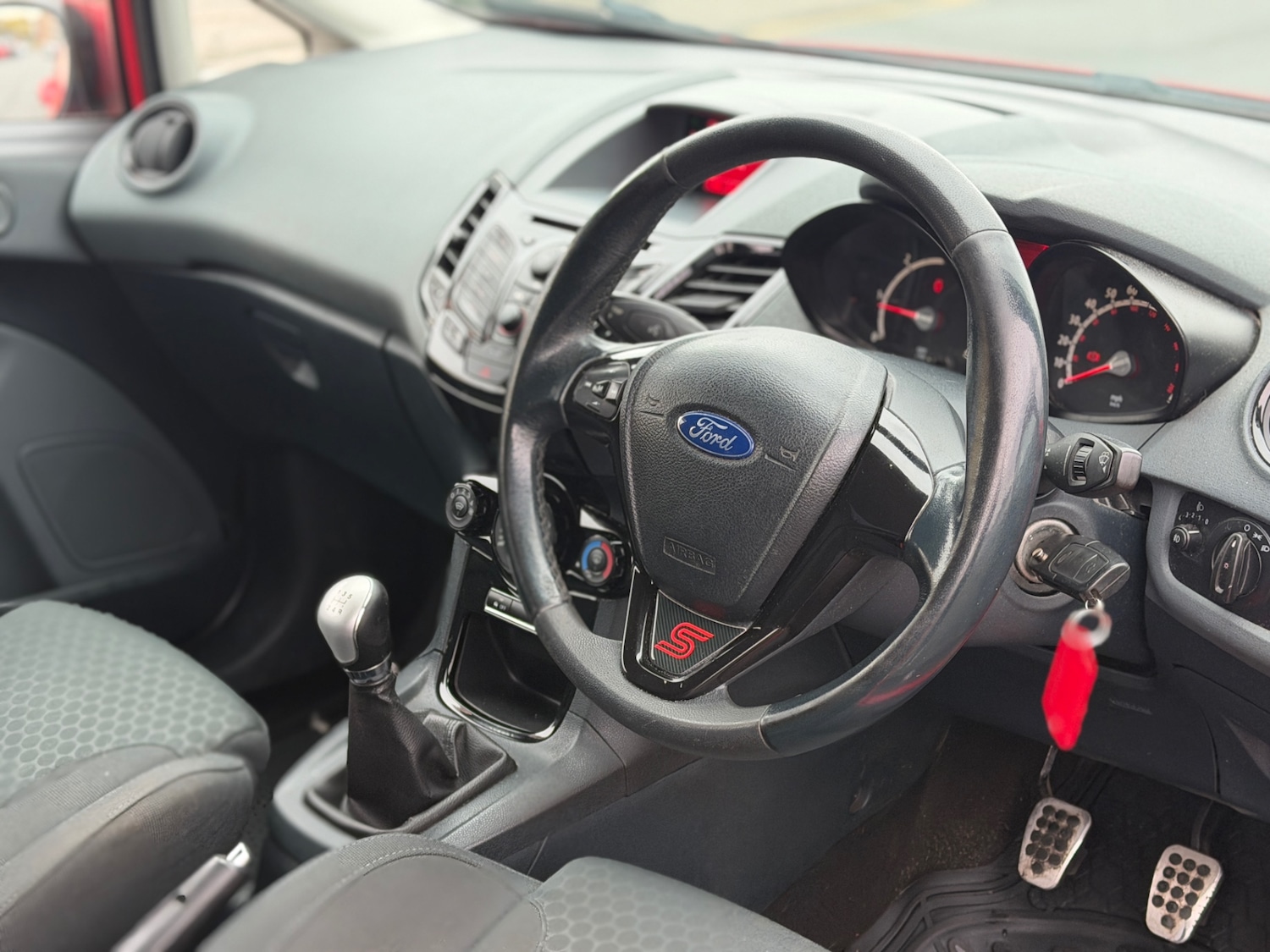 Used Ford Fiesta 2011 for sale - 76713285: Photo 4