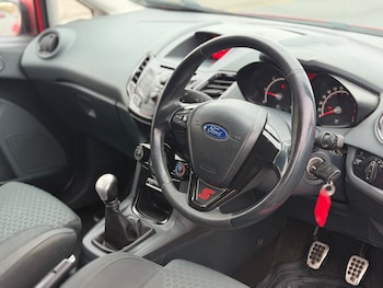 Used Ford Fiesta 2011 for sale - 76713285: Photo