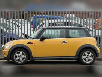 Used MINI Hatch 2009 for sale - 76566232: Photo