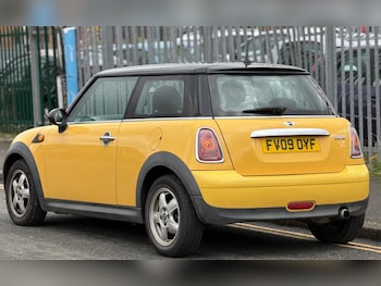 Used MINI Hatch 2009 for sale - 76566232: Photo