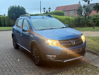 Dacia - Sandero Stepway