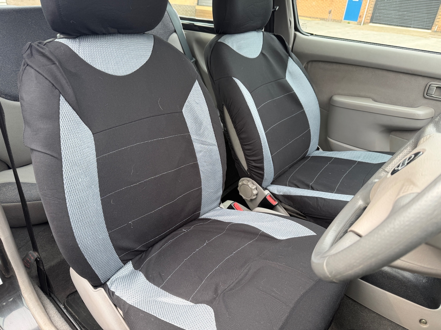 Used Nissan Micra 2001 for sale - 77981954: Photo 5