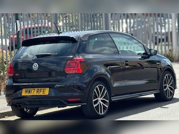 Used Volkswagen Polo 2017 for sale - 75204007: Photo