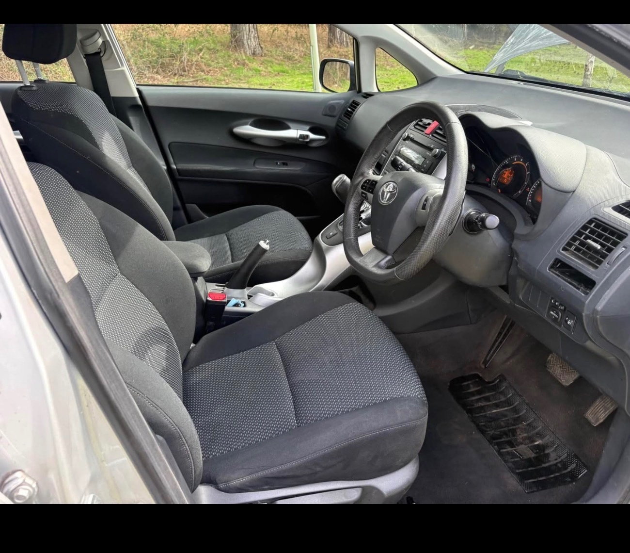 Used Toyota Auris 2010 for sale - 78004051: Photo 3