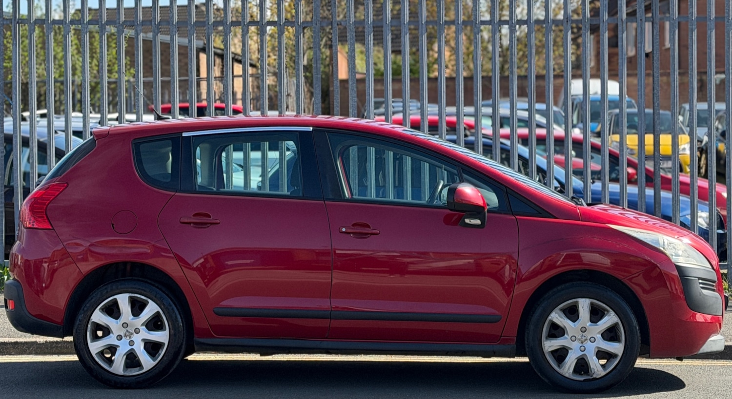 Used Peugeot 3008 2011 for sale - 78218090: Photo 2