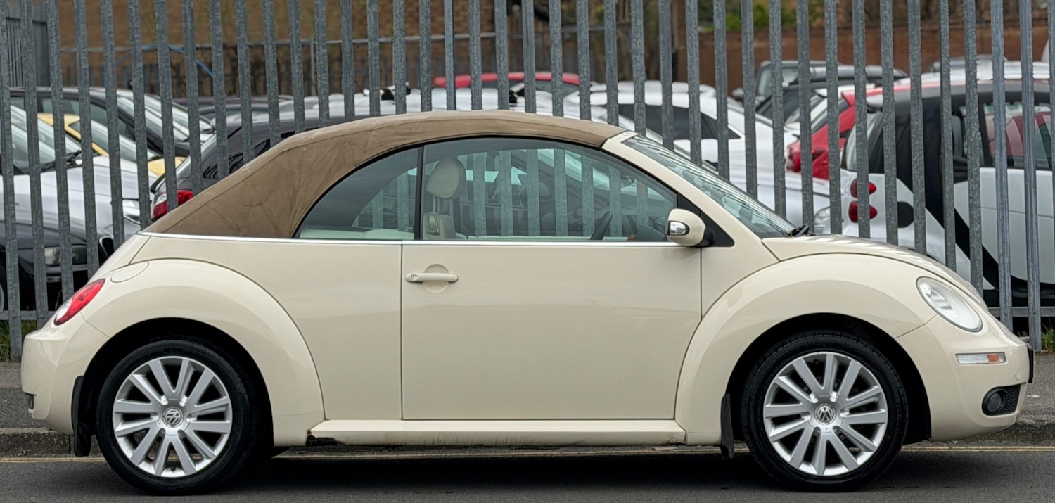 Used Volkswagen Beetle 2007 for sale - 78122847: Photo 2