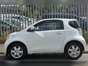Used Toyota IQ 2009 for sale - 79614602: Photo