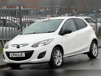 Used Mazda Mazda2 2014 for sale - 77459670: Photo