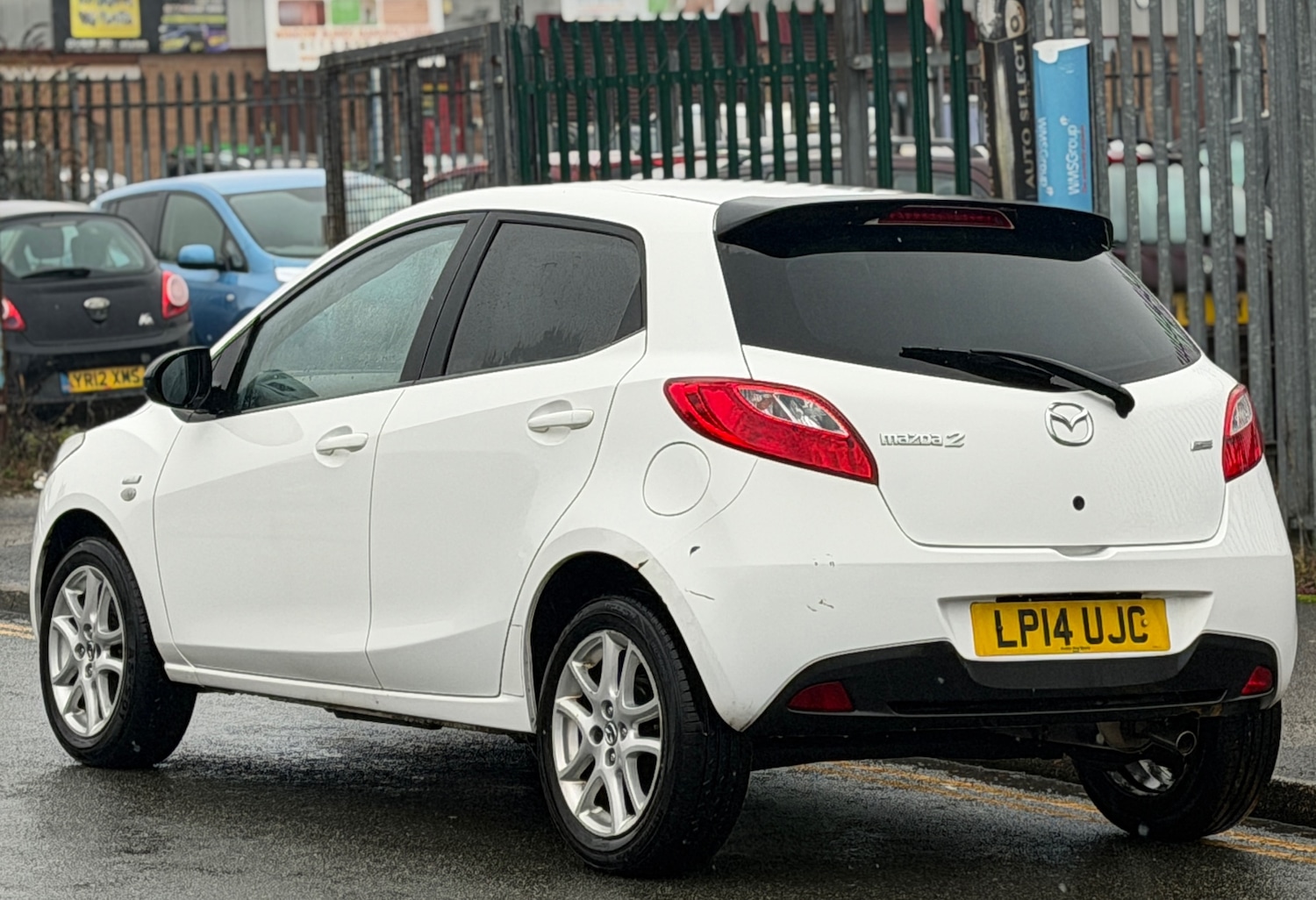 Used Mazda Mazda2 2014 for sale - 77459670: Photo 6