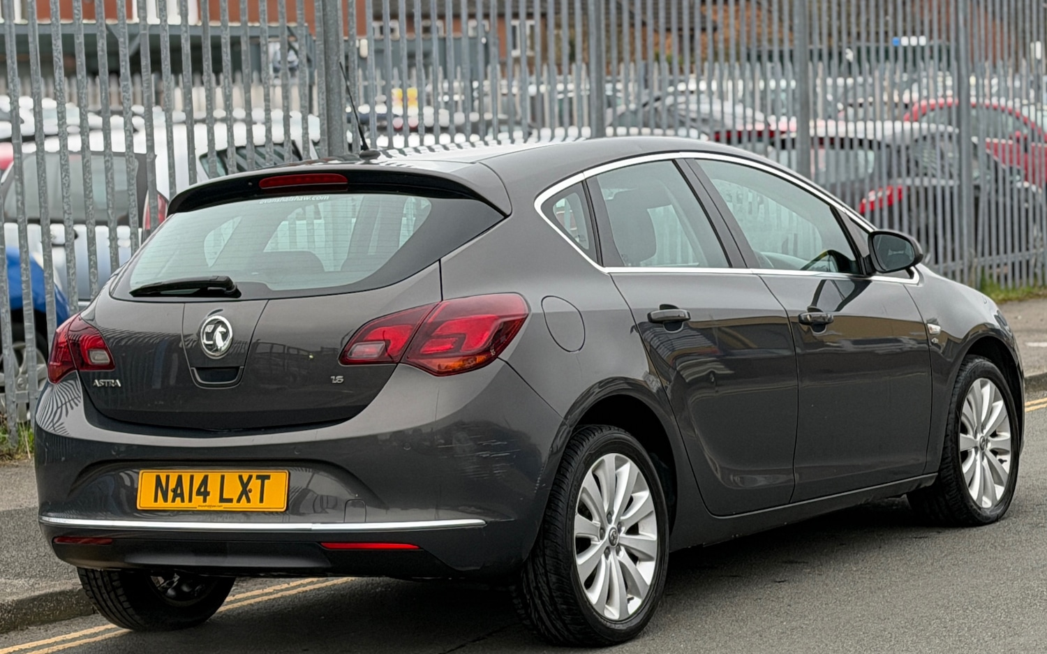 Used Vauxhall Astra 2014 for sale - 77784823: Photo 6