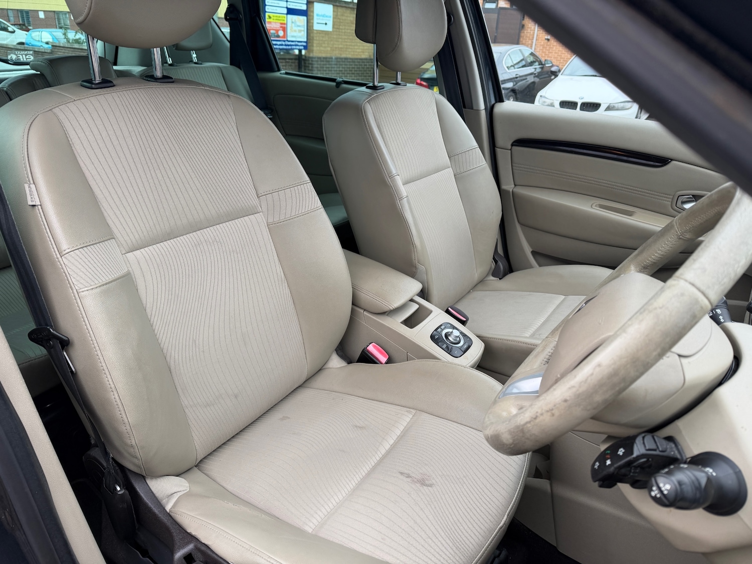 Used Renault Scenic 2010 for sale - 76706369: Photo 5