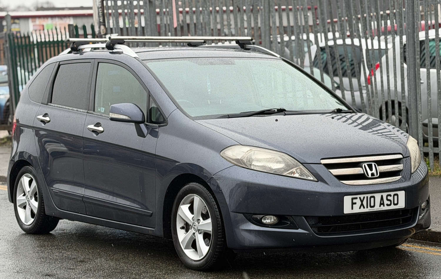 Used Honda FR-V 2010 for sale - 77453670: Photo 4