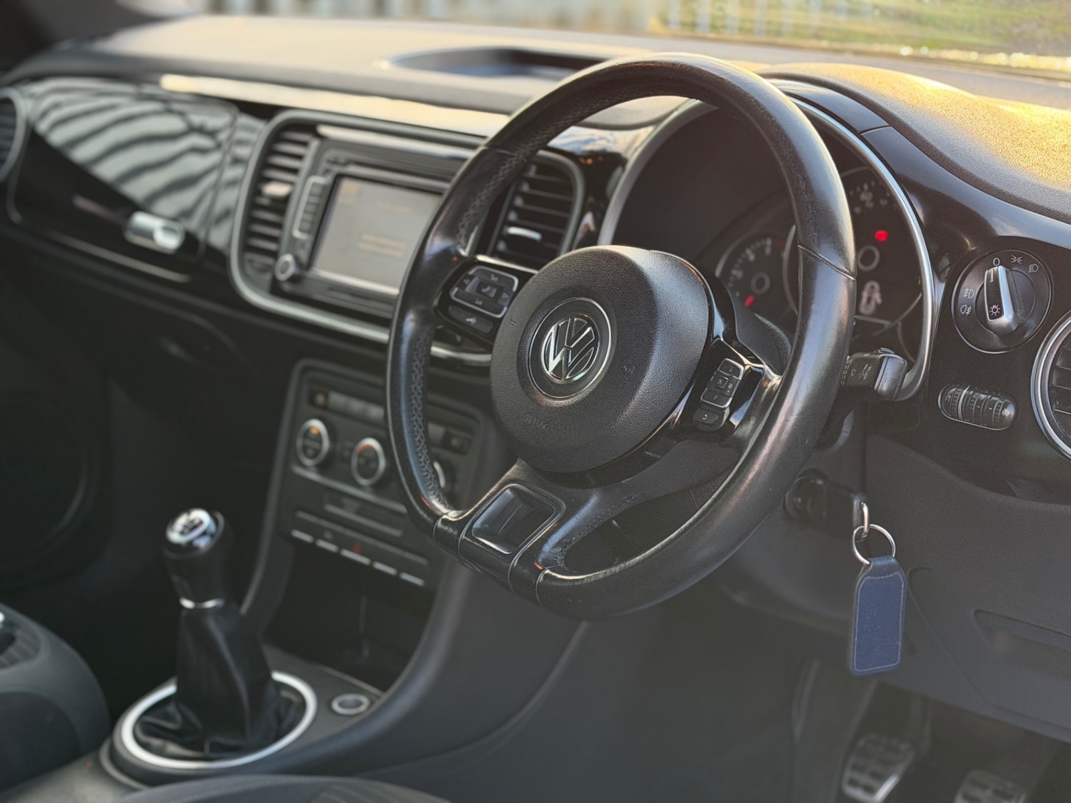 Used Volkswagen Beetle 2013 for sale - 76686734: Photo 4