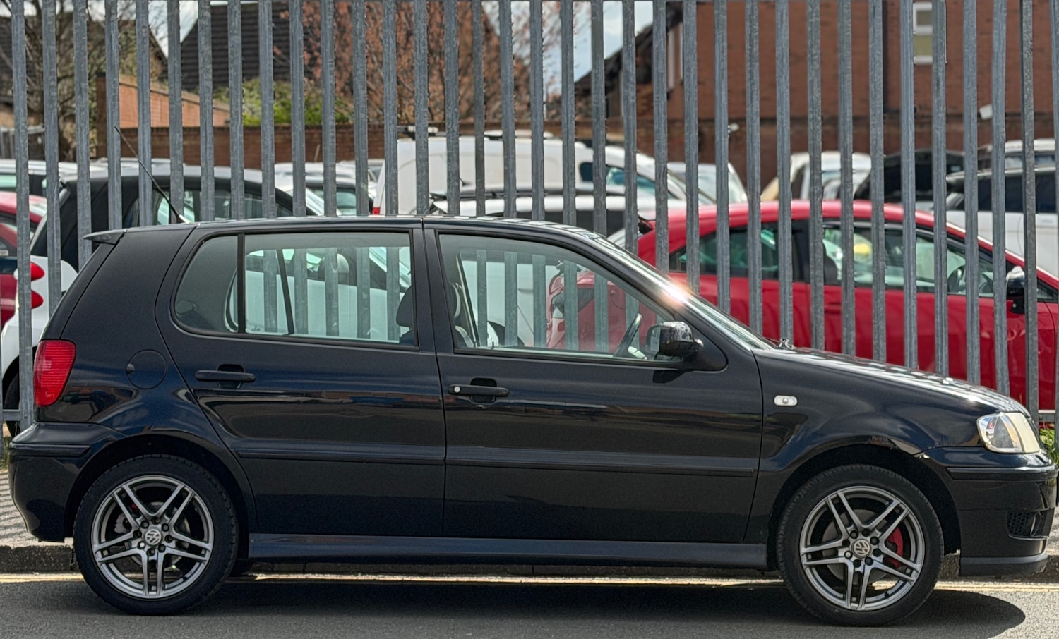 Used Volkswagen Polo 2001 for sale - 78077777: Photo 2