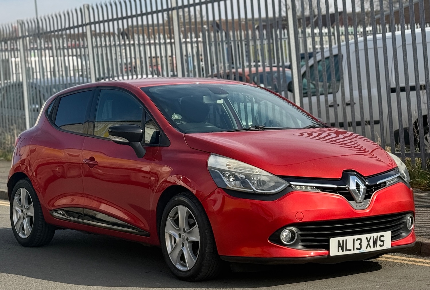 Used Renault Clio 2013 for sale - 74041453: Photo 1
