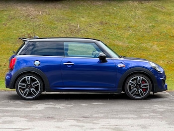 Used MINI Hatch 2018 for sale - 78832093: Photo