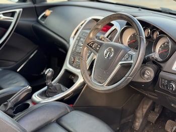 Used Vauxhall Astra GTC 2014 for sale - 76627224: Photo