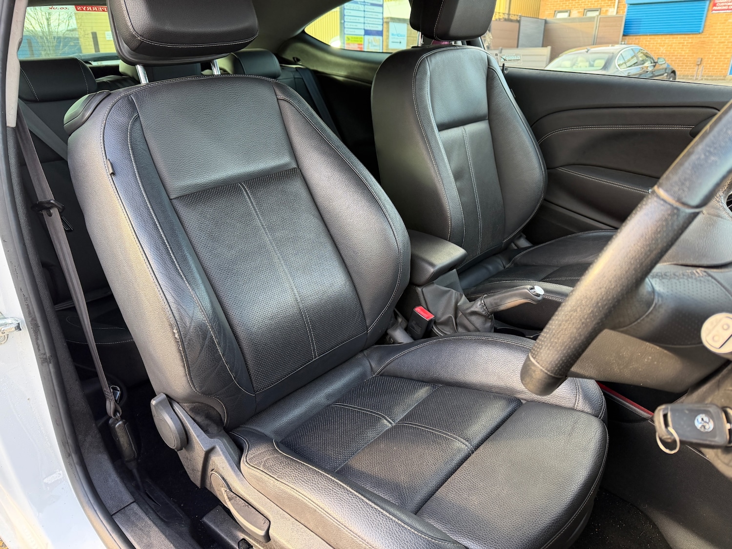 Used Vauxhall Astra GTC 2014 for sale - 76627224: Photo 5